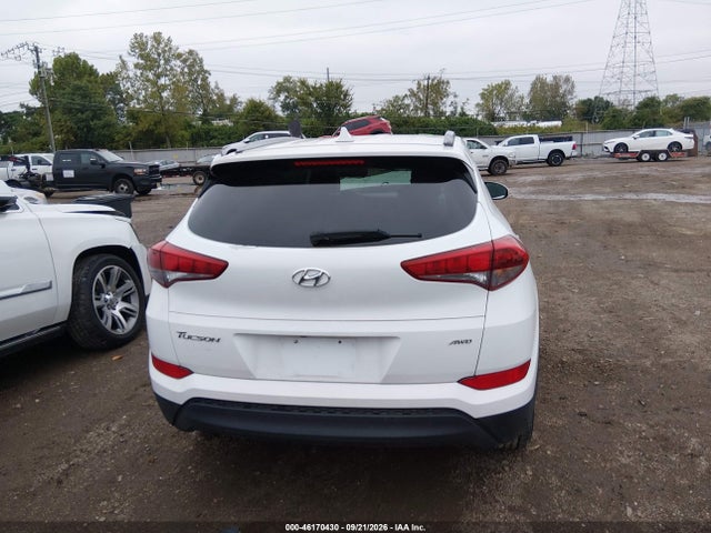 46170430 :رقم المزاد ، KM8J3CA44JU674463 vin ، 2018 Hyundai Tucson Sel مزاد بيع
