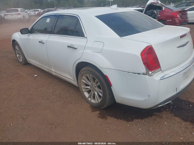 Продажа на аукционе авто 2015 Chrysler 300c, vin: 2C3CCAEG1FH766098, номер лота: 46170432