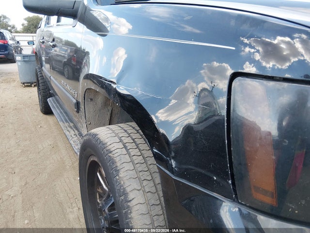 46170435 :رقم المزاد ، 3GNEC12J17G113624 vin ، 2007 Chevrolet Avalanche 1500 Lt مزاد بيع