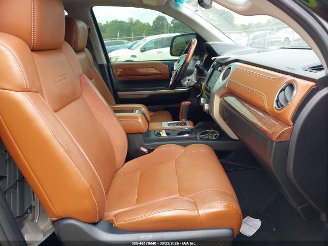 46170440 :رقم المزاد ، 5TFAW5F13FX429925 vin ، 2015 Toyota Tundra 1794 5.7l V8 مزاد بيع