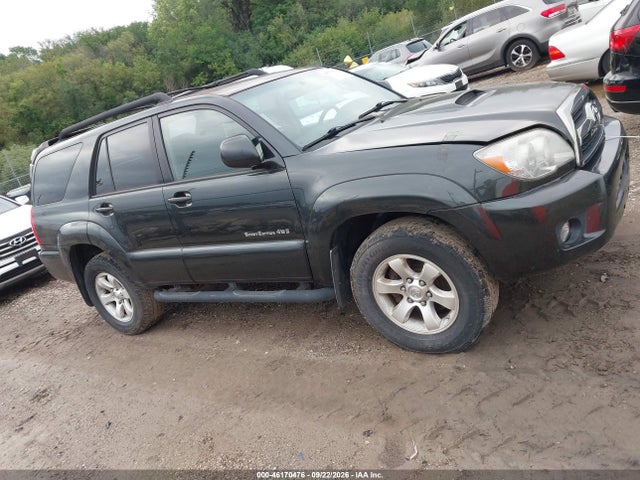 2007 Toyota 4runner Sport V8 მანქანა იყიდება აუქციონზე, vin: JTEBT14RX70067113, აუქციონის ნომერი: 46170476