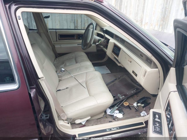1993 Cadillac Deville მანქანა იყიდება აუქციონზე, vin: 1G6CD53B9P4309886, აუქციონის ნომერი: 46170517