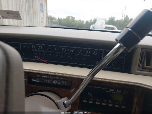1993 Cadillac Deville მანქანა იყიდება აუქციონზე, vin: 1G6CD53B9P4309886, აუქციონის ნომერი: 46170517