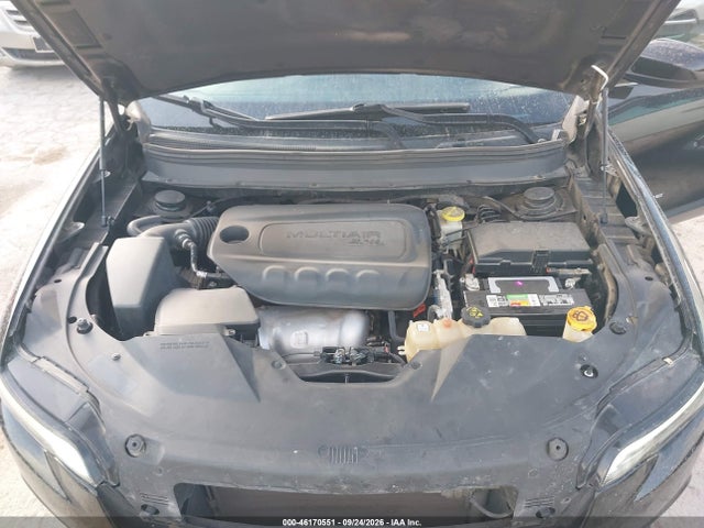 2019 Jeep Cherokee Latitude Fwd მანქანა იყიდება აუქციონზე, vin: 1C4PJLCB8KD357299, აუქციონის ნომერი: 46170551
