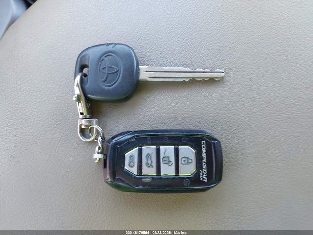 46170564 :رقم المزاد ، 5TFUY5F11AX143247 vin ، 2010 Toyota Tundra Grade 5.7l V8 مزاد بيع