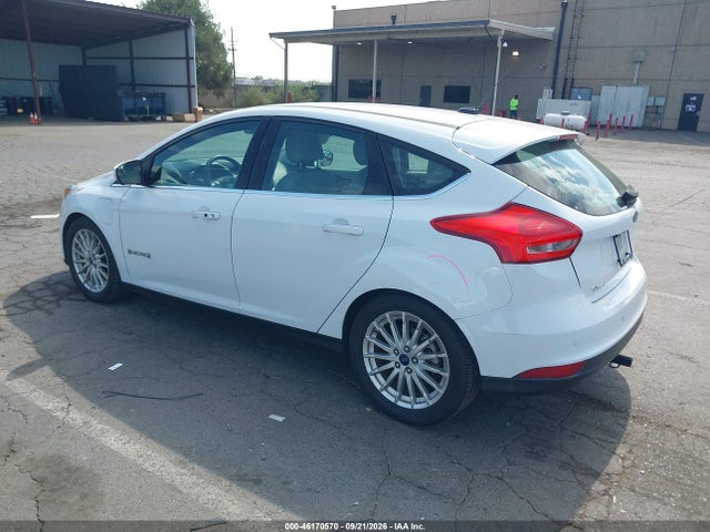 2018 Ford Focus Electric მანქანა იყიდება აუქციონზე, vin: 1FADP3R44JL230957, აუქციონის ნომერი: 46170570