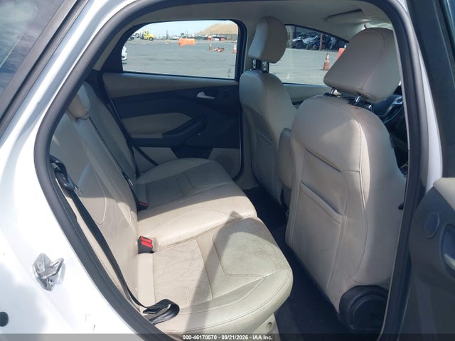 2018 Ford Focus Electric მანქანა იყიდება აუქციონზე, vin: 1FADP3R44JL230957, აუქციონის ნომერი: 46170570