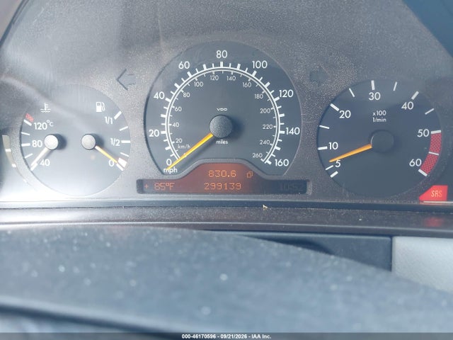1998 Mercedes-benz E 300 Diesel მანქანა იყიდება აუქციონზე, vin: WDBJF25F0WA502407, აუქციონის ნომერი: 46170596