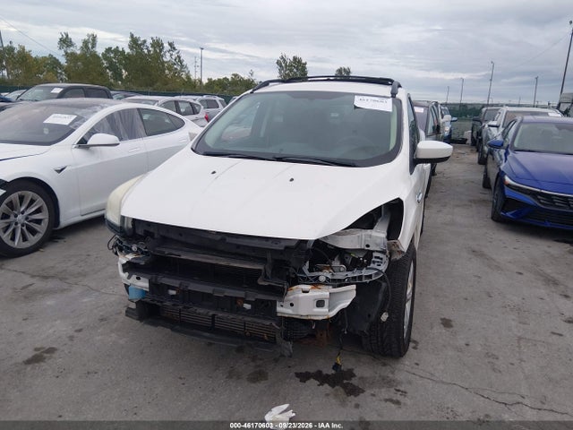 Продажа на аукционе авто 2014 Ford Escape Se, vin: 1FMCU0G99EUB64722, номер лота: 46170603