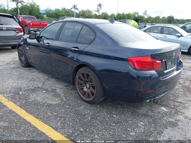 2011 Bmw 528i მანქანა იყიდება აუქციონზე, vin: WBAFR1C52BC740113, აუქციონის ნომერი: 46170604