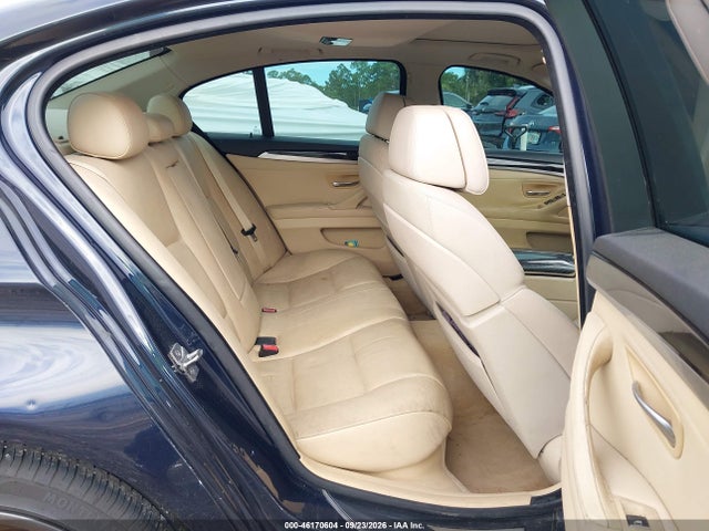 2011 Bmw 528i მანქანა იყიდება აუქციონზე, vin: WBAFR1C52BC740113, აუქციონის ნომერი: 46170604