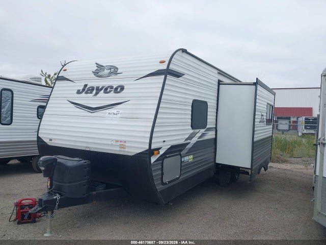2022 Jayco Jayflight Slx 240rbs Travel Trailer მანქანა იყიდება აუქციონზე, vin: 1UJBJ0BM9N1720145, აუქციონის ნომერი: 46170687