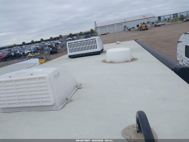 2022 Jayco Jayflight Slx 240rbs Travel Trailer მანქანა იყიდება აუქციონზე, vin: 1UJBJ0BM9N1720145, აუქციონის ნომერი: 46170687
