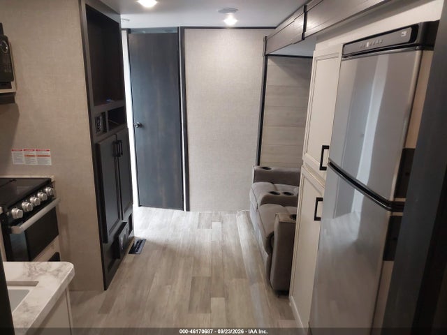 2022 Jayco Jayflight Slx 240rbs Travel Trailer მანქანა იყიდება აუქციონზე, vin: 1UJBJ0BM9N1720145, აუქციონის ნომერი: 46170687