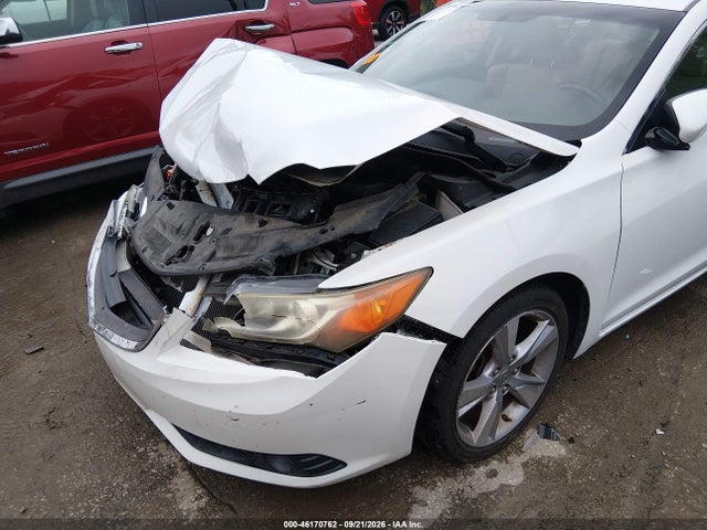 46170762 :رقم المزاد ، 19VDE1F77DE010138 vin ، 2013 Acura Ilx 2.0l مزاد بيع