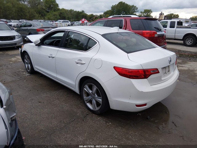 46170762 :رقم المزاد ، 19VDE1F77DE010138 vin ، 2013 Acura Ilx 2.0l مزاد بيع