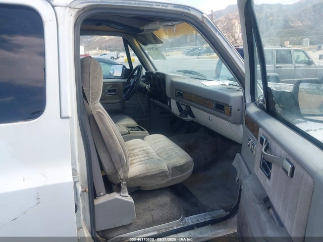 Продаж на аукціоні авто 1991 Gmc Suburban R25 Conventional, vin: 1GKGR26N7MF503289, номер лоту: 46170800