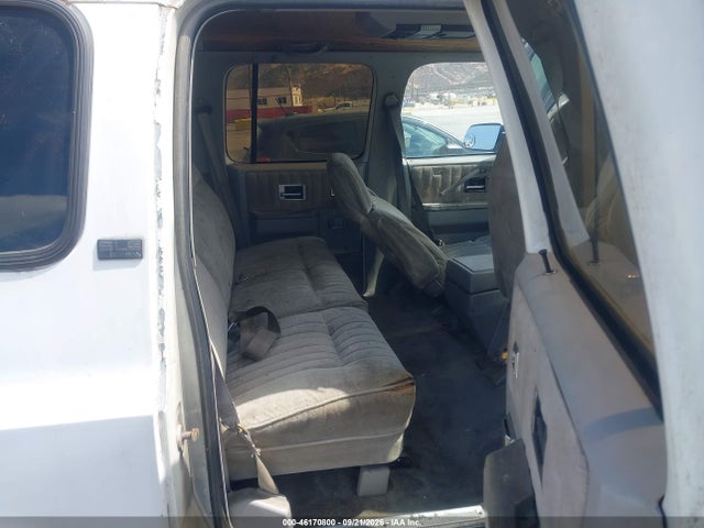 Продаж на аукціоні авто 1991 Gmc Suburban R25 Conventional, vin: 1GKGR26N7MF503289, номер лоту: 46170800