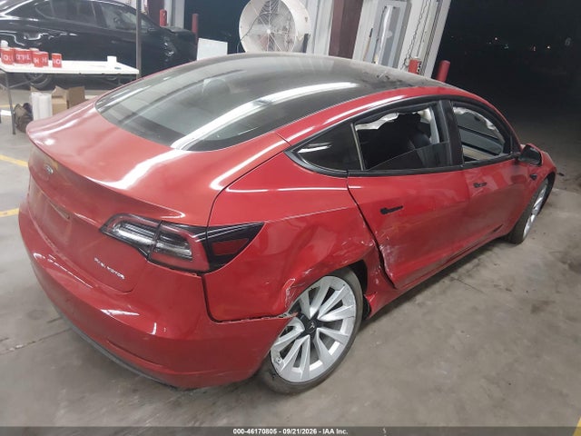 Tesla Model 3 Long Range 2022 5YJ3E1EB8NF201863 Image 4