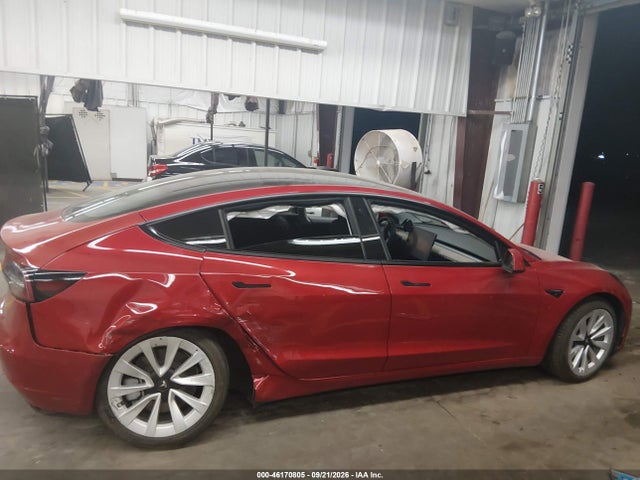 Tesla Model 3 Long Range 2022 5YJ3E1EB8NF201863 Image 6