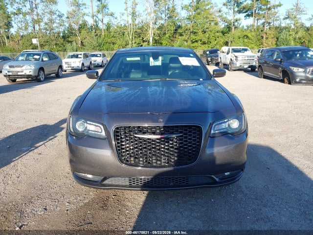 2021 Chrysler 300 300s მანქანა იყიდება აუქციონზე, vin: 2C3CCABG4MH537481, აუქციონის ნომერი: 46170821