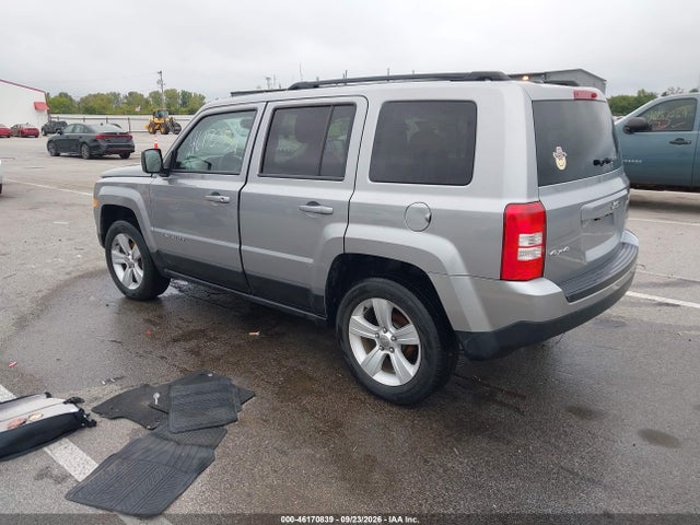 2017 Jeep Patriot Latitude 4x4 მანქანა იყიდება აუქციონზე, vin: 1C4NJRFB7HD158937, აუქციონის ნომერი: 46170839