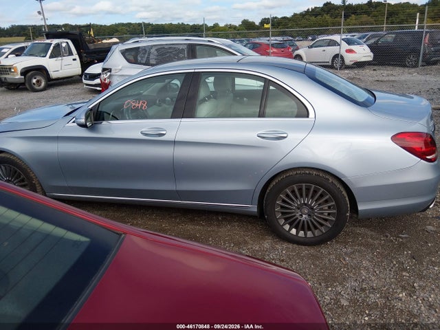 Продаж на аукціоні авто 2015 Mercedes-benz C 300 Luxury 4matic, vin: 55SWF4KB4FU063996, номер лоту: 46170848