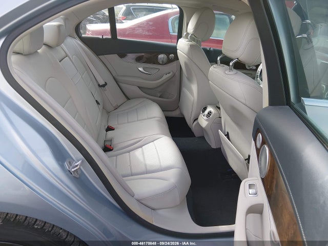 Продаж на аукціоні авто 2015 Mercedes-benz C 300 Luxury 4matic, vin: 55SWF4KB4FU063996, номер лоту: 46170848
