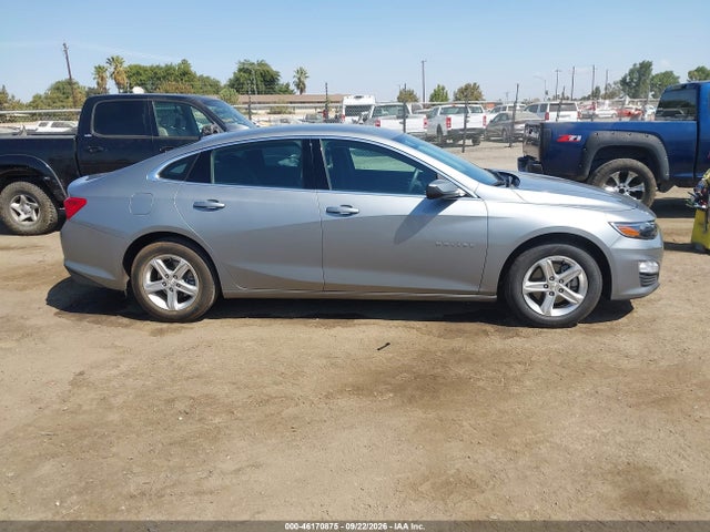 1G1ZD5ST4PF201738 Chevrolet Malibu Fwd 1lt
