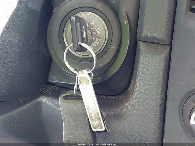 46170932 :رقم المزاد ، 1N6AA0CC4AN310418 vin ، 2010 Nissan Titan Pro-4x مزاد بيع