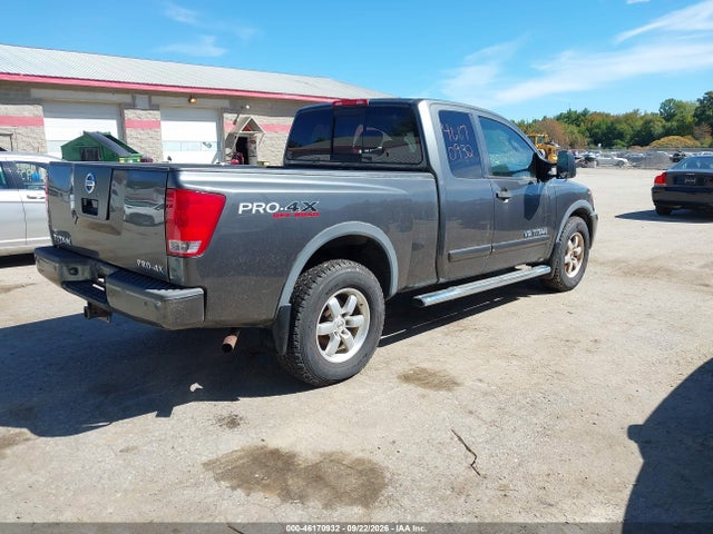 46170932 :رقم المزاد ، 1N6AA0CC4AN310418 vin ، 2010 Nissan Titan Pro-4x مزاد بيع