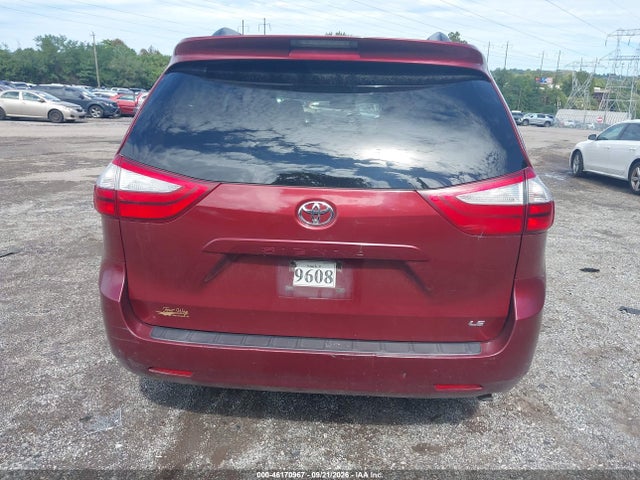 5TDKK3DC4FS571022 Toyota Sienna Le 8 Passenger