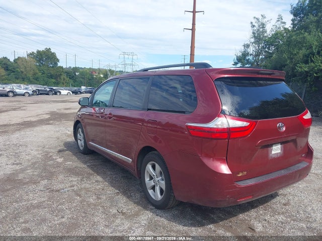 5TDKK3DC4FS571022 Toyota Sienna Le 8 Passenger