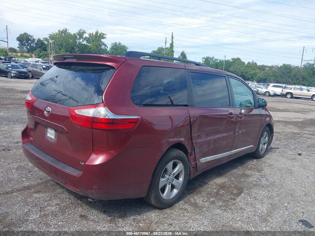 5TDKK3DC4FS571022 Toyota Sienna Le 8 Passenger