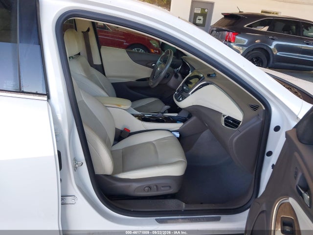 Продаж на аукціоні авто 2019 Chevrolet Malibu Premier, vin: 1G1ZE5SXXKF184307, номер лоту: 46171009