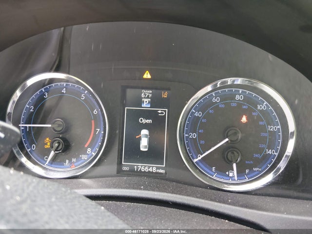 Продаж на аукціоні авто 2018 Toyota Corolla Se, vin: 2T1BURHE9JC993278, номер лоту: 46171028
