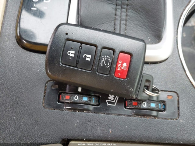 Продаж на аукціоні авто 2014 Toyota Highlander Limited V6, vin: 5TDYKRFH8ES019723, номер лоту: 46171061
