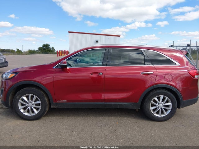 46171110 :رقم المزاد ، 5XYPGDA5XJG367902 vin ، 2018 Kia Sorento 3.3l Lx مزاد بيع