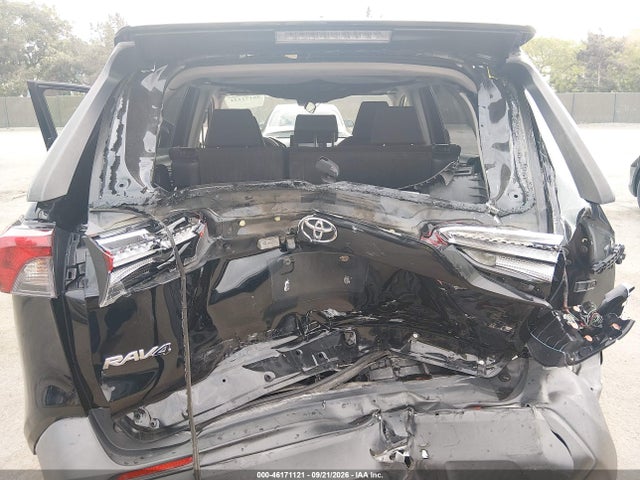 46171121 :رقم المزاد ، JTMH1RFV4KJ004394 vin ، 2019 Toyota Rav4 Le مزاد بيع