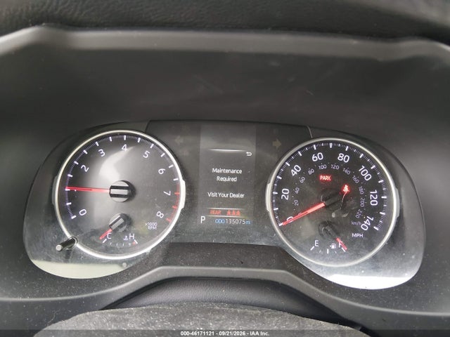 46171121 :رقم المزاد ، JTMH1RFV4KJ004394 vin ، 2019 Toyota Rav4 Le مزاد بيع