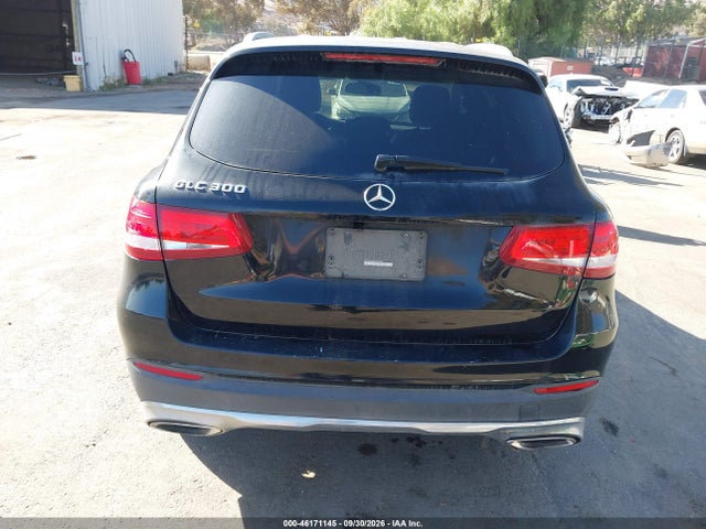 WDC0G4JB2GF077697 Mercedes-Benz GLC 300