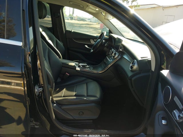 WDC0G4JB2GF077697 Mercedes-Benz GLC 300