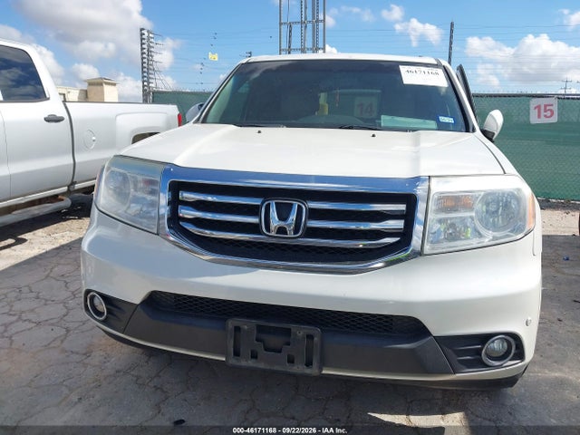 46171168 :رقم المزاد ، 5FNYF3H95FB023189 vin ، 2015 Honda Pilot Touring مزاد بيع