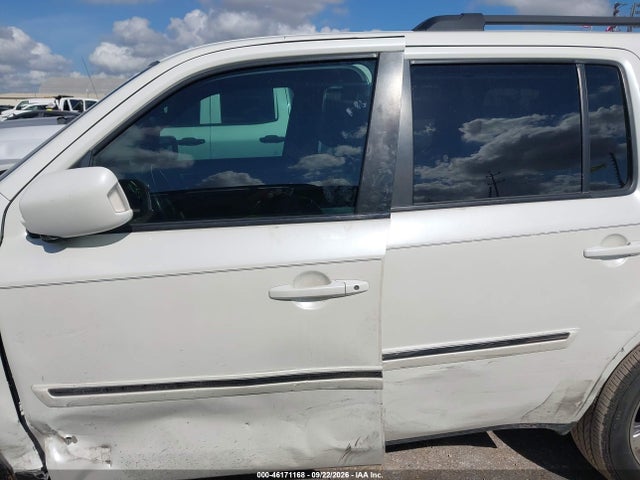 46171168 :رقم المزاد ، 5FNYF3H95FB023189 vin ، 2015 Honda Pilot Touring مزاد بيع