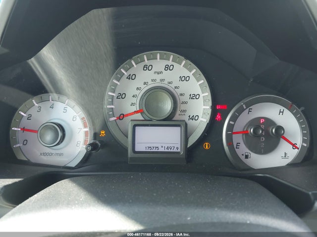 46171168 :رقم المزاد ، 5FNYF3H95FB023189 vin ، 2015 Honda Pilot Touring مزاد بيع