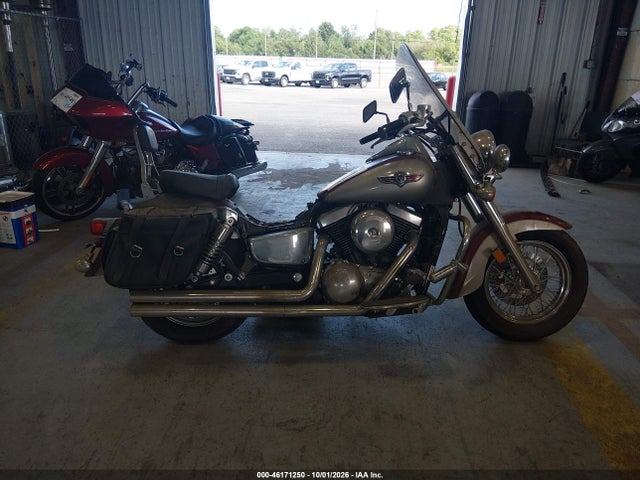 46171250 :رقم المزاد ، JKBVNAN152A015658 vin ، 2002 Kawasaki Vn1500 N1 مزاد بيع