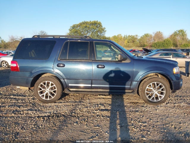 Продажа на аукционе авто 2017 Ford Expedition Xlt, vin: 1FMJU1JT7HEA77322, номер лота: 46171261