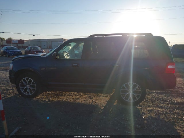 Продажа на аукционе авто 2017 Ford Expedition Xlt, vin: 1FMJU1JT7HEA77322, номер лота: 46171261