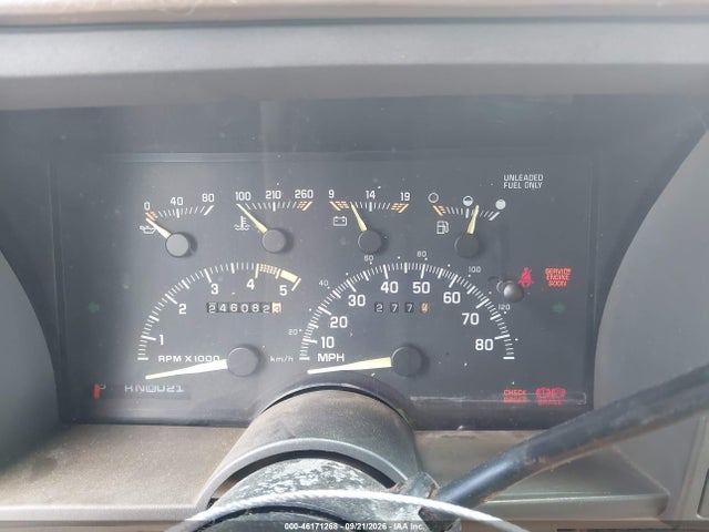 Продажа на аукционе авто 1994 Chevrolet Suburban K1500, vin: 1GNFK16K2RJ428069, номер лота: 46171268