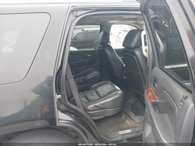 46171293 :رقم المزاد ، 1GYEC63837R401074 vin ، 2007 Cadillac Escalade Standard مزاد بيع